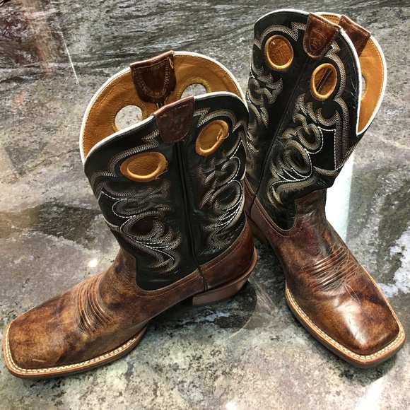 ariat crossfire western boot